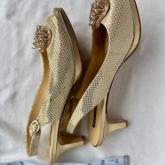 Alex Marie Marla Slingback Kitten Heels - Picture 7 of 11